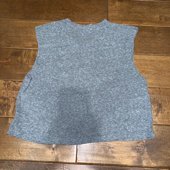 UO Gray Ganesh Crop Top - Picture 3 of 4